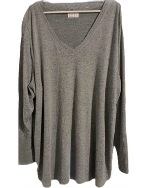 Maurices 24/7 Gray Heather Soft V-Neck Oversized Pullover Sweater Top 3X